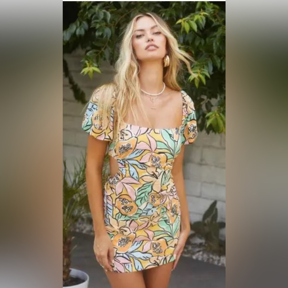 ASTR The Label ‘Talula’ Tropical Puff-Sleeve Cutout Dress, Size L